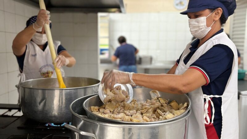 ADS entrega 20 toneladas de pirarucu seco para a merenda escolar da rede estadual de ensino