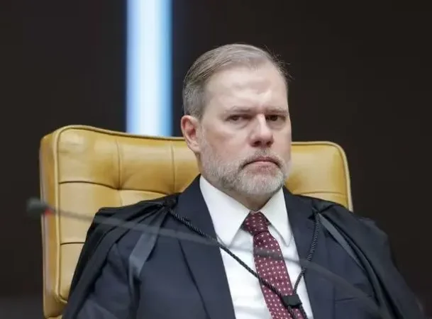 Toffoli se afasta de ação que pede CPI para investigar Banco Master